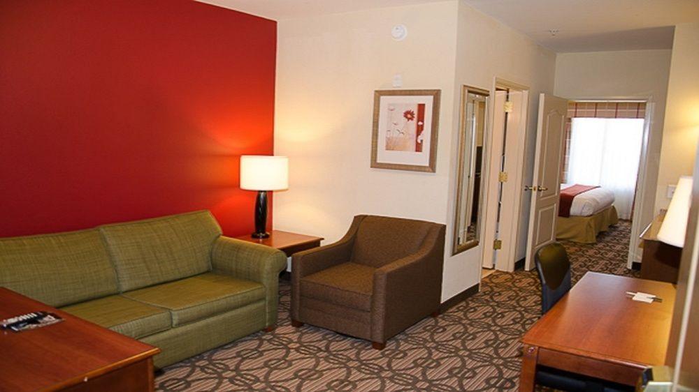 Holiday Inn Express Hotel & Suites Lagrange I-85 By Ihg Екстер'єр фото